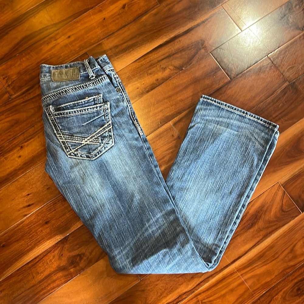 Buckle Jeans